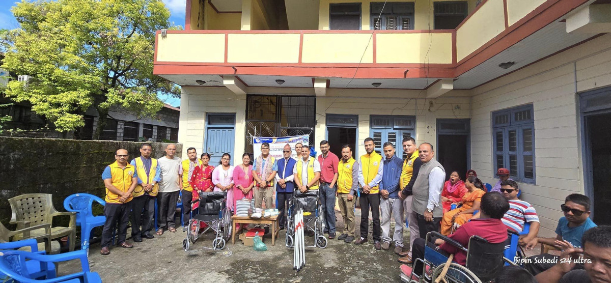 फरक क्षमता भएका व्यक्तिहरूलाई सहायक सामाग्री वितरण कार्यक्रम सम्पन्न ।