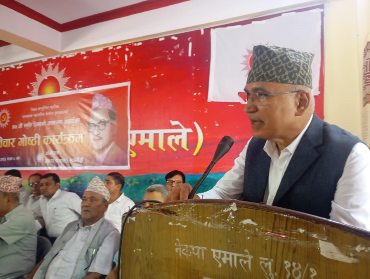 पुर्व राष्ट्रपतिको सदस्यतामा रोक लगाएर पार्टी बिभाजन रोक्यौंः अर्थमन्त्री